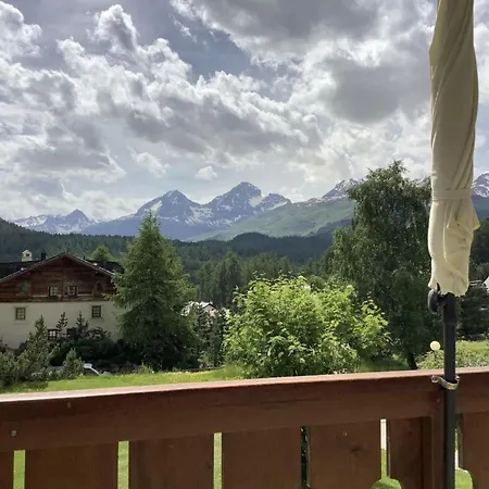 Chesa Auicula By Interhome