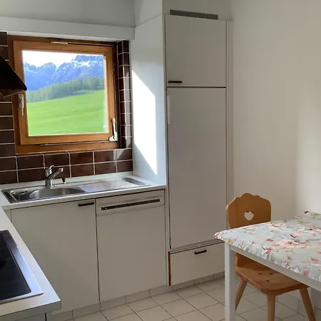 Chesa Auicula By Interhome *