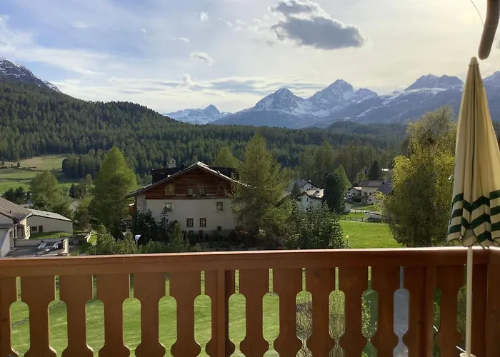 Apartment Chesa Auicula By Interhome