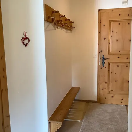 Chesa Auicula By Interhome Apartamento *